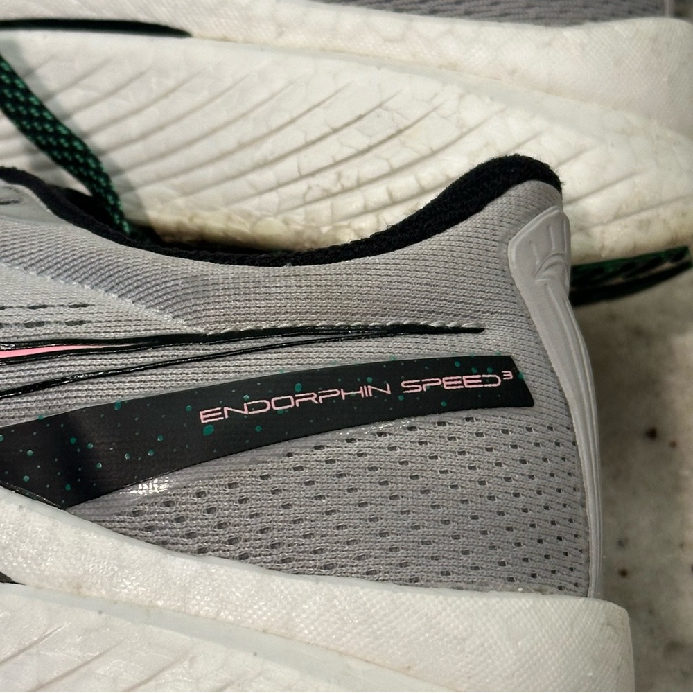 Saucony Endorphin‎ Speed 3 Shoes Womens Size 10.5 Gray Pink Running Trainers - Picture 5 of 10